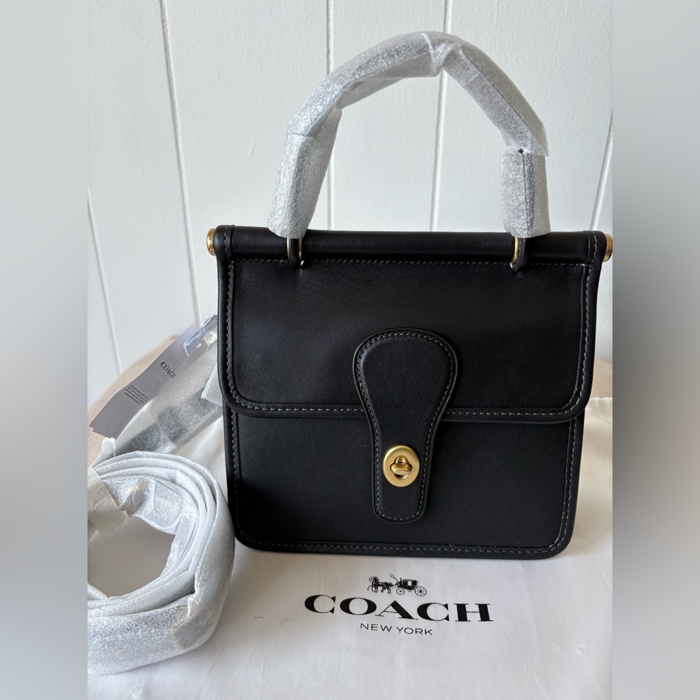 SOLD - Coach Willis 18 Top Handle - Picture 3 of 8